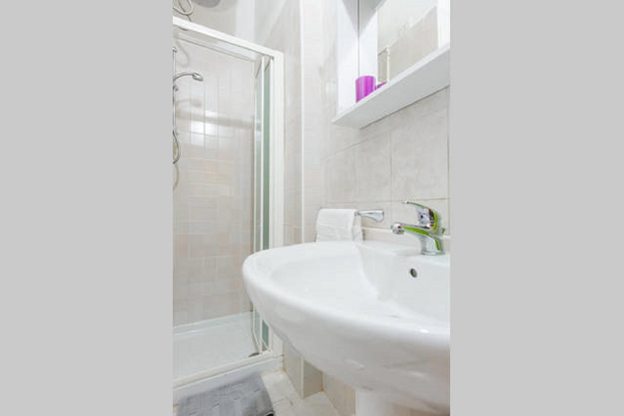 Le Zite Suite Napoli Esterno foto